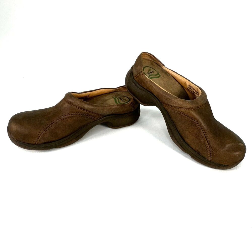 Dansko Kari Distressed Clogs Brown Leather Comfort Womans 37 US 6.5-7 5400787800